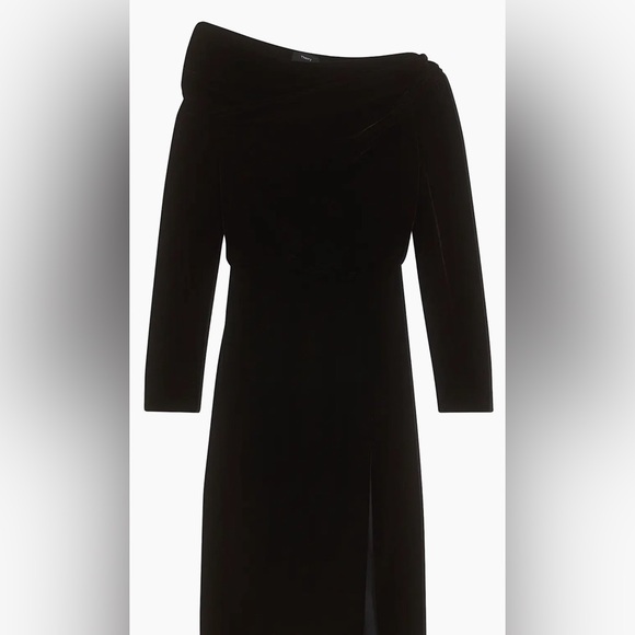 Theory
Off-The-Shoulder Velvet Midi-Dress - Picture 3 of 13